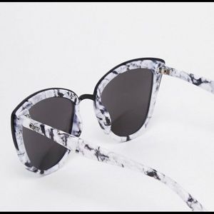 COPY - Quay Australia My Girl